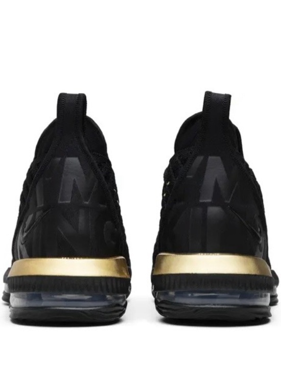 Nike LeBron 16 “I’m King” Black Athletic Sneakers with Gold Accent men’s 8.5